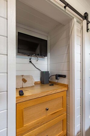 House, 2 Queen Beds, Balcony, Garden View (130 PGL) | Interior