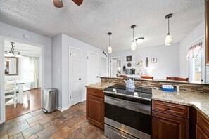 House, Multiple Beds, Patio, Garden View (Hudson House (1726 Broadripple)) | Private kitchen
