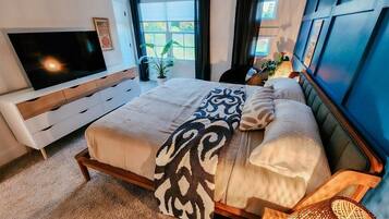 House, Multiple Beds, Patio, Garden View (41 W High St)