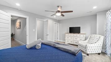 2 bedrooms, individually decorated, individually furnished, bed sheets