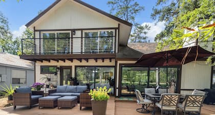 Woodlands Luxury home 5 bedrooms on the golf course