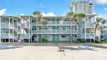 Condo, 1 King Bed with Sofa bed (Nautical Watch D-2) | Exterior