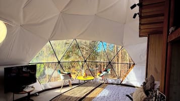 2 makuuhuonetta, ilmainen Wi-Fi, vuodevaatteet