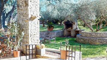 Jardines del alojamiento