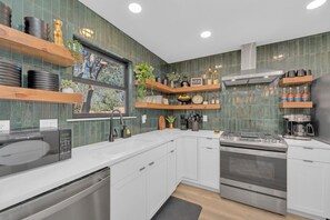 Microwave, oven, stovetop, dishwasher