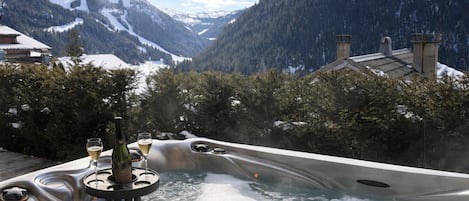 Bain à remous extérieur