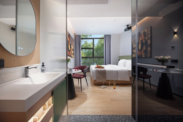 Executive-Doppelzimmer, 1 King-Bett, eigenes Bad | Hochwertige Bettwaren, Minibar, individuell dekoriert