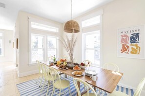 House, Multiple Beds (Topsail) | Dining