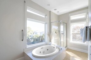 House, Multiple Beds (Topsail) | Bathroom | Towels, soap, toilet paper
