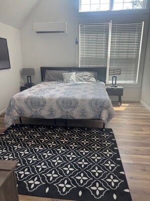 6 bedrooms, Internet, bed sheets