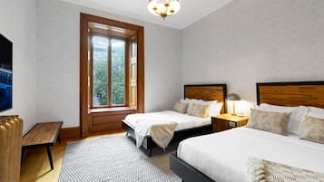 1 bedroom, iron/ironing board, travel crib, free WiFi