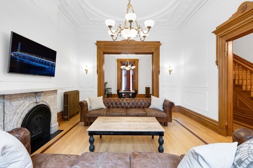 The Garden Room - 2 Beds & Private Bathroom DT MTL