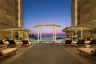 voco Muscat Al Mouj by IHG