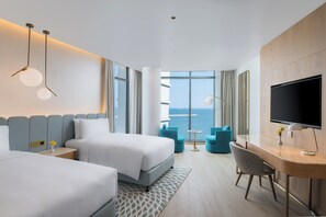 埃及棉床單、高級寢具、羽絨被、迷你吧