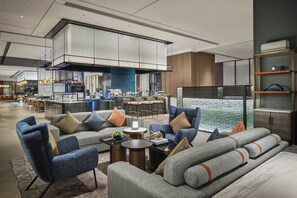 Bar (on property) - Crowne Plaza Shaoxing Binhai New Area by IHG (Shaoxing)