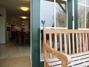 House | Reception - Holiday Home in Noordbeemster With Bubble Bath (Noordbeemster)