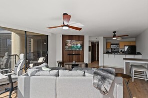 TV, stereo