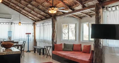 Studios walking distance to the beach