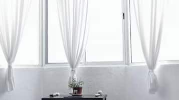 Comfort loft, gedeeltelijk uitzicht op zee | Woonruimte