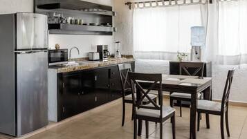 Estudio Confort, vista a la laguna, junto a la playa | Cocina privada