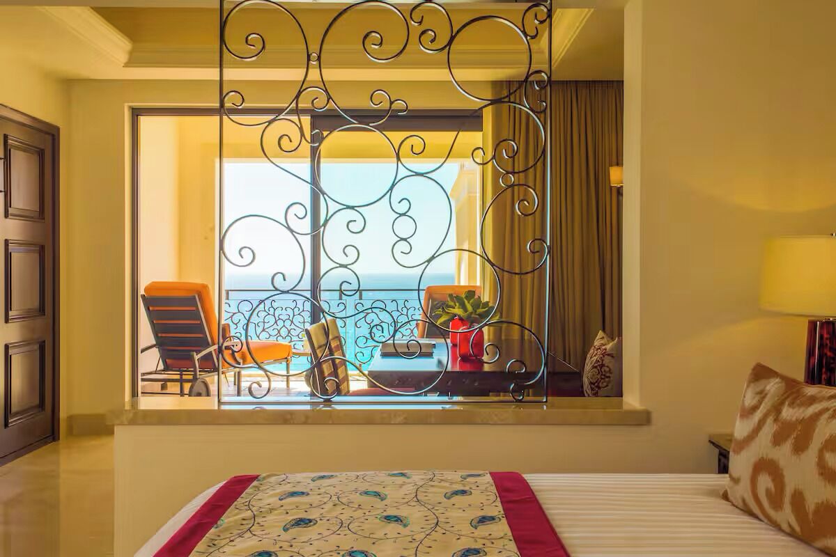 1 slaapkamer, een strijkplank/strijkijzer, beddengoed