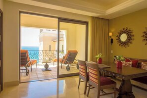 تناول الطعام