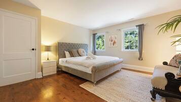 3 bedrooms, WiFi, bed sheets