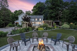 Property grounds - Soothing chalet in picturesque Uxbridge- 20 min from Toronto (Uxbridge)