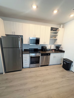 Microwave, oven, stovetop, dishwasher