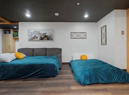 Farnam Midtown Condo 5J