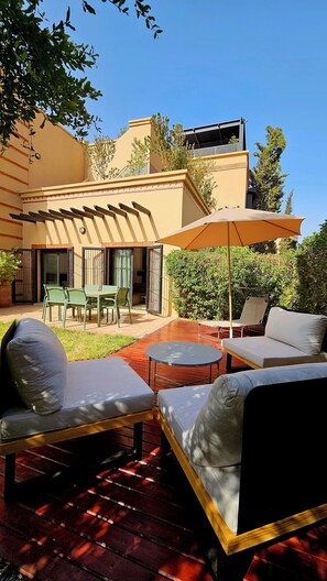 Terrace/patio - Dar Hegoa: your warm and sunny villa. (Ennakhil South)