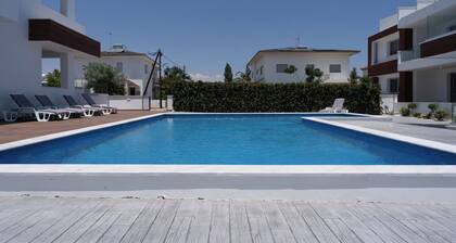 Harmonia 2-BR Apt W Pool in Livadia
