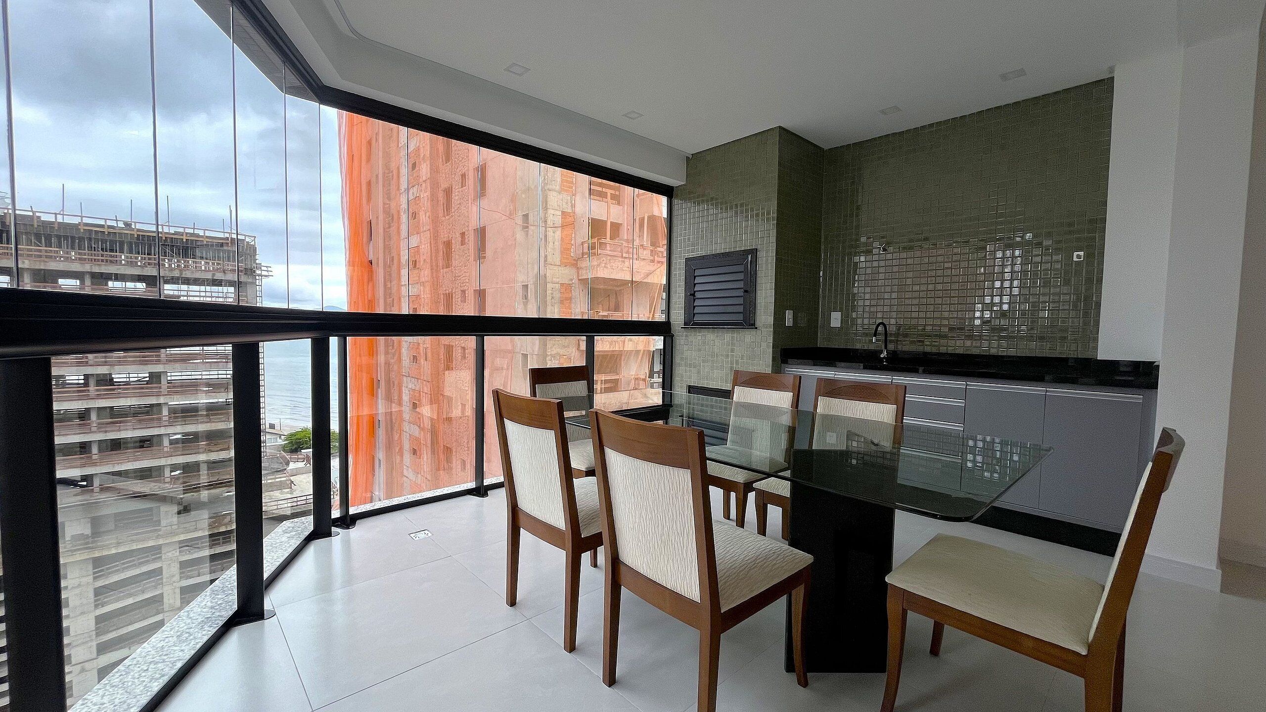 Apartamento básico | Restauración