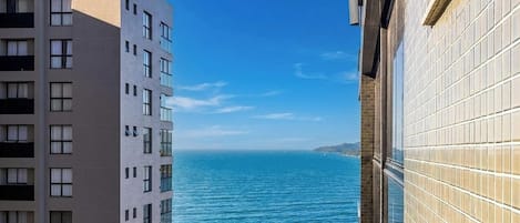 Basic Apartment | Exterior