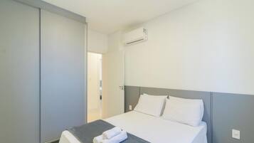 2 bedrooms