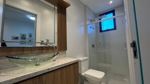 Basic Apartment | Bilik Mandi