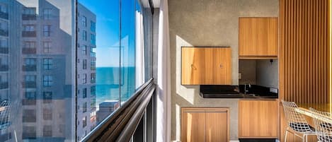 Basic Apartment | Interior