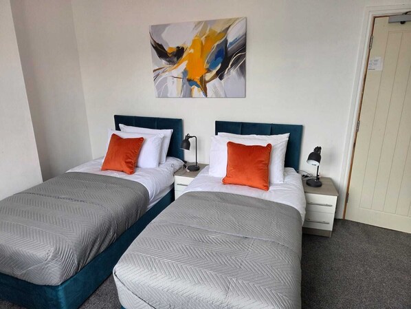 5 chambres, Wi-Fi gratuit, draps fournis