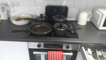 Microwave, oven