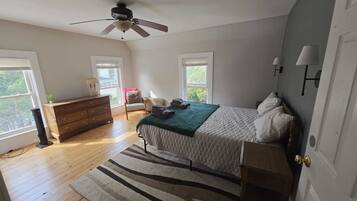 3 bedrooms, WiFi, bed sheets