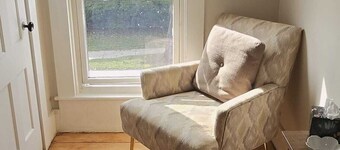 Central Large 3-bedroom apartment in Keene