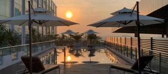 Grand Anara Airport Hotel