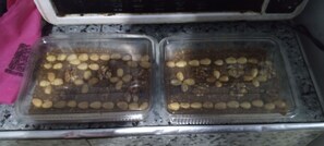 Alimentos y bebidas
