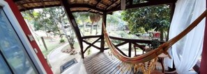 ChalĂ© | Balcony - Pousada Brisa Do Vale (Barra do PiraĂ)