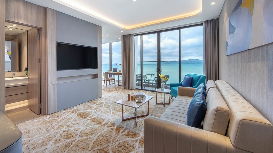 voco Scenia Bay Nha Trang by IHG