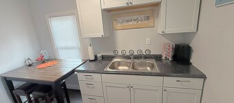 Chic Hideaway in Tipperary Hill