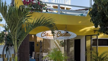 Fachada da propriedade