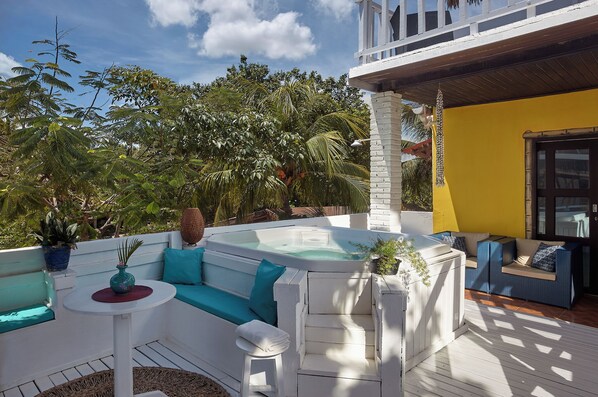 Outdoor spa tub - Pousada Casa Cecilia (Jijoca de Jericoacoara)