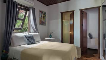 Superior Quadruple Room | Blackout drapes, iron/ironing board, free WiFi