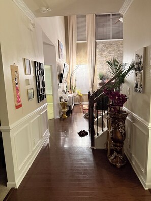 Interior - 4-bedroom house in lovely High Point with AC, fitness room (High Point)